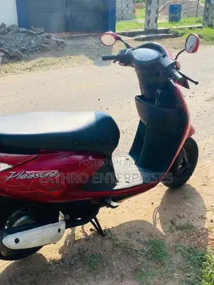 Hero Pleasure 2012 Motorbike (Used)