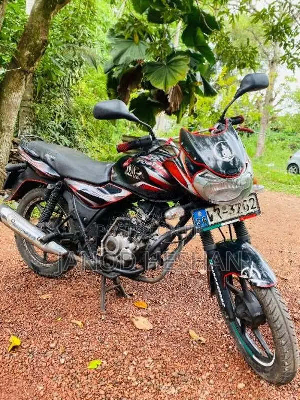 Bajaj Discover 2010 Motorbike (Used)