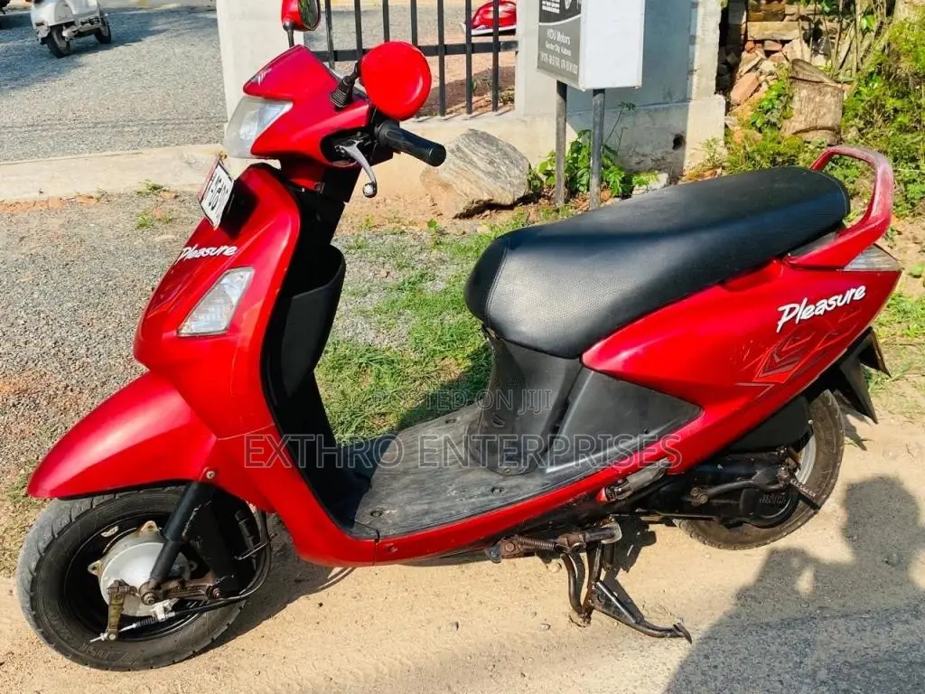 Hero Pleasure 2012 Motorbike (Used)