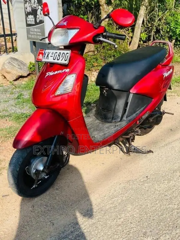 Hero Pleasure 2012 Motorbike (Used)
