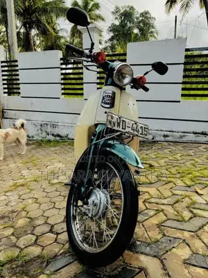 Honda Super Cub 50 2005 Motorbike (Used)
