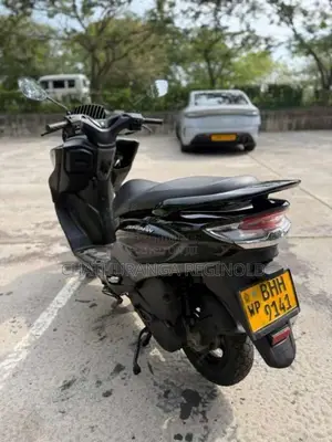 Suzuki Burgman 2018 Motorbike (Used)