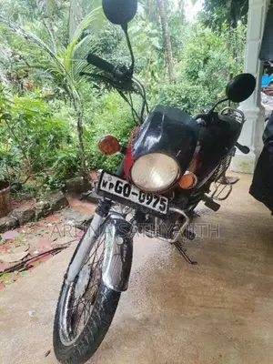 Bajaj Boxer 2003 Motorbike (Used)