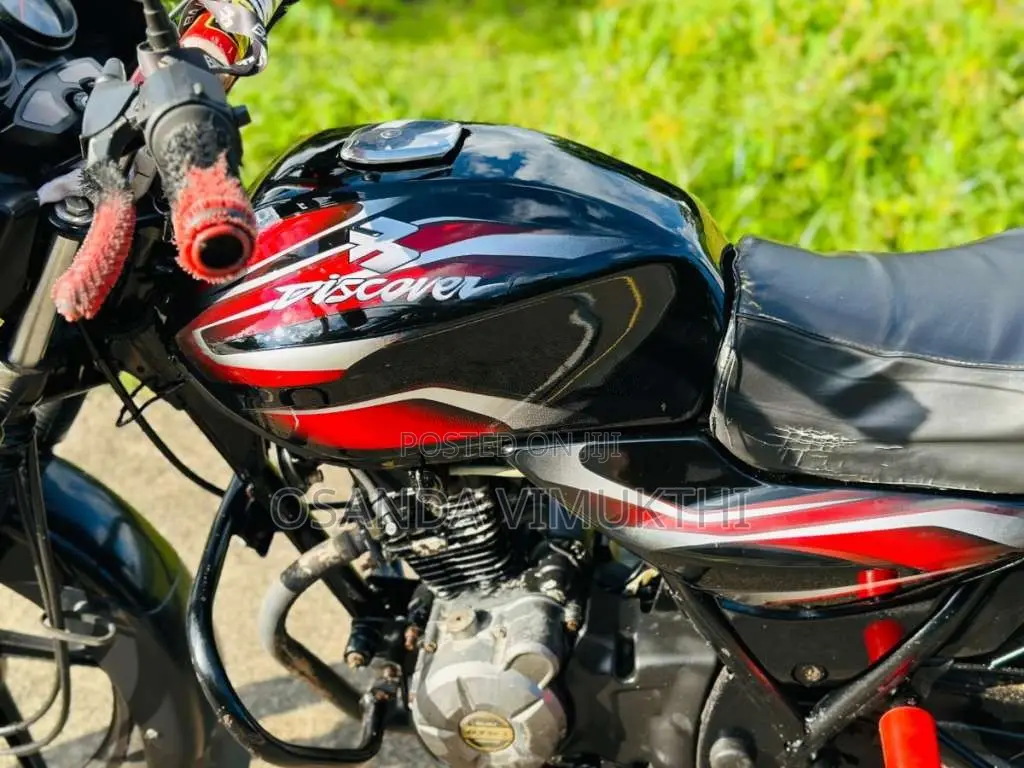 Bajaj Discover 2013 Motorbike (Used)