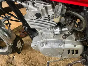 Suzuki GN125 2009 Motorbike (Used)