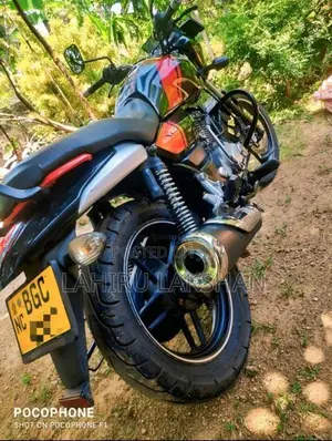 Bajaj V15 2017 Motorbike (Used)