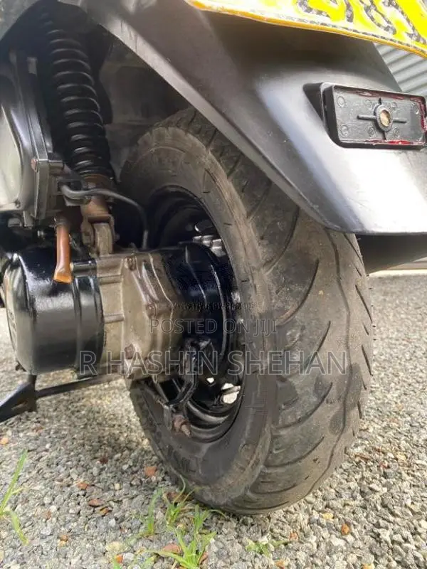 Hero Pleasure 2012 Motorbike (Used)