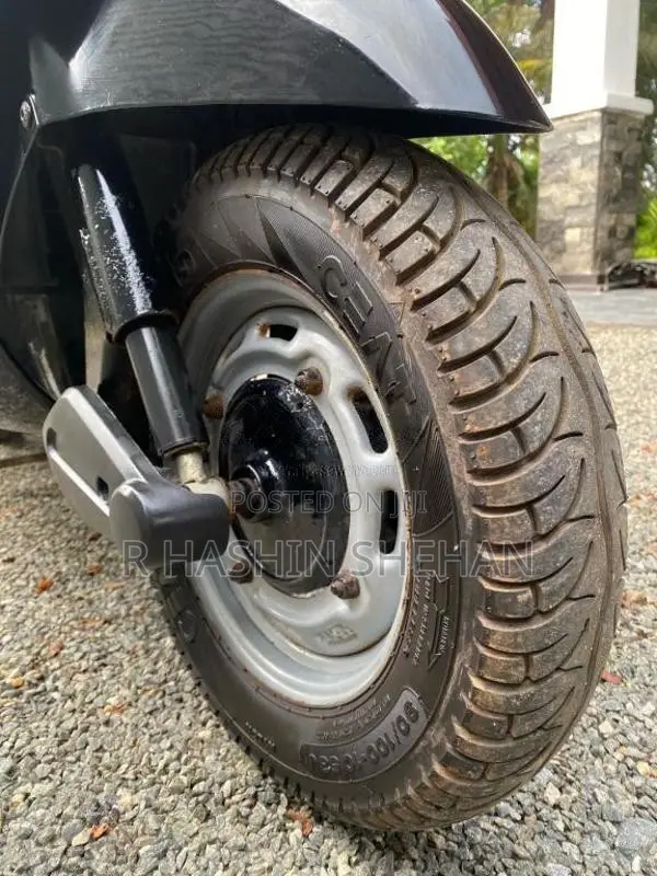 Hero Pleasure 2012 Motorbike (Used)