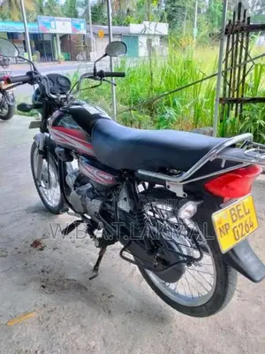 Hero Hf Dawn 2016 Motorbike (Used)