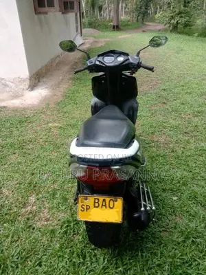 Honda Dio 2013 Motorbike (Used)