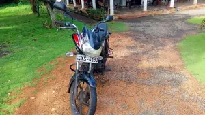 Bajaj Discover 100 2012 motorcycle (Used)