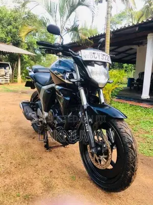 Yamaha Fz W2 2015 Motorbike (Used)