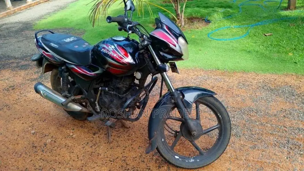 Bajaj Discover 100 2012 motorcycle (Used)