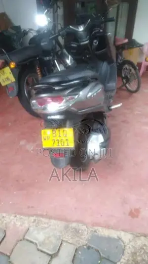 Suzuki BURGMAN 2020 Motorbike (Used)