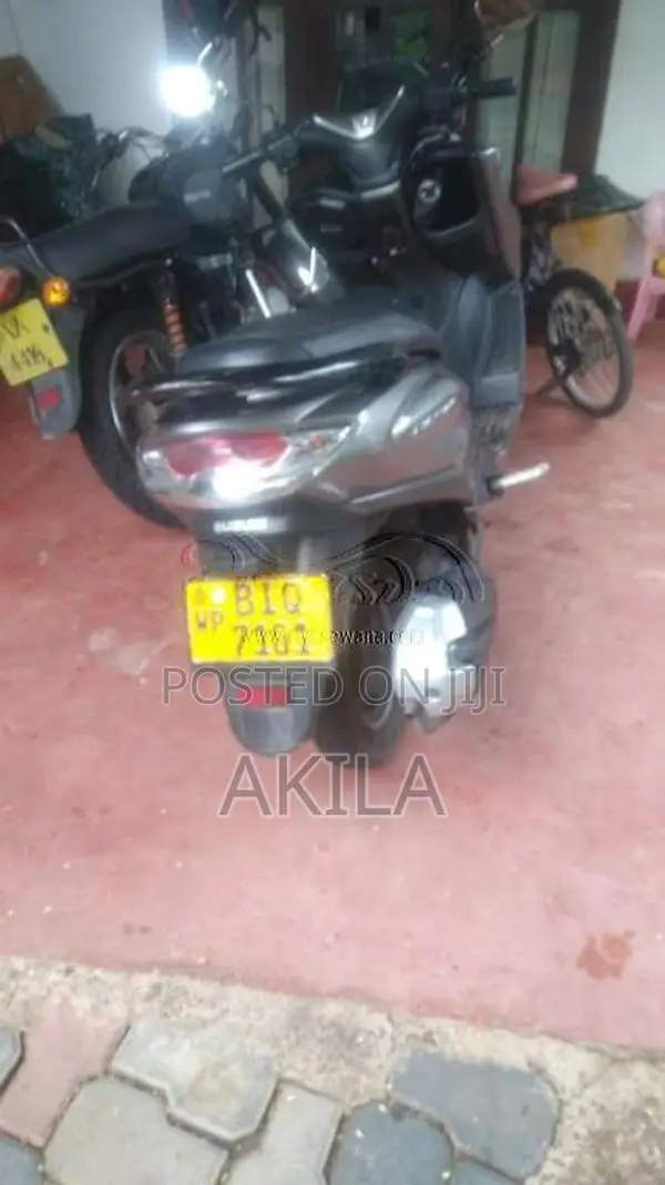 Suzuki BURGMAN 2020 Motorbike (Used)