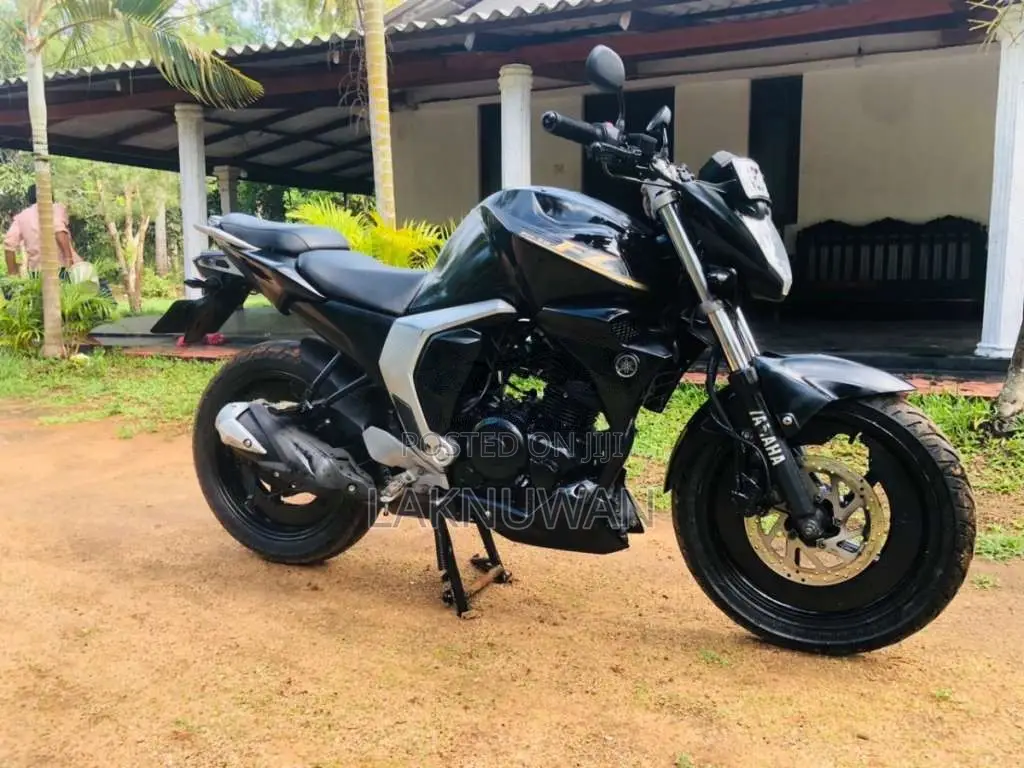 Yamaha Fz W2 2015 Motorbike (Used)