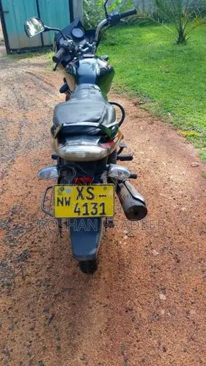 Bajaj Discover 100 2012 motorcycle (Used)