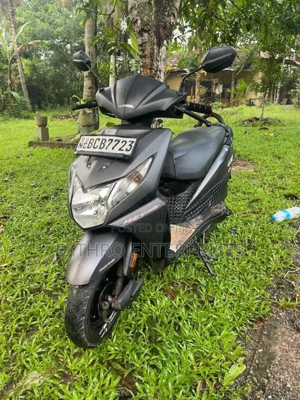 Honda Dio 2015 Motorbike (Used)