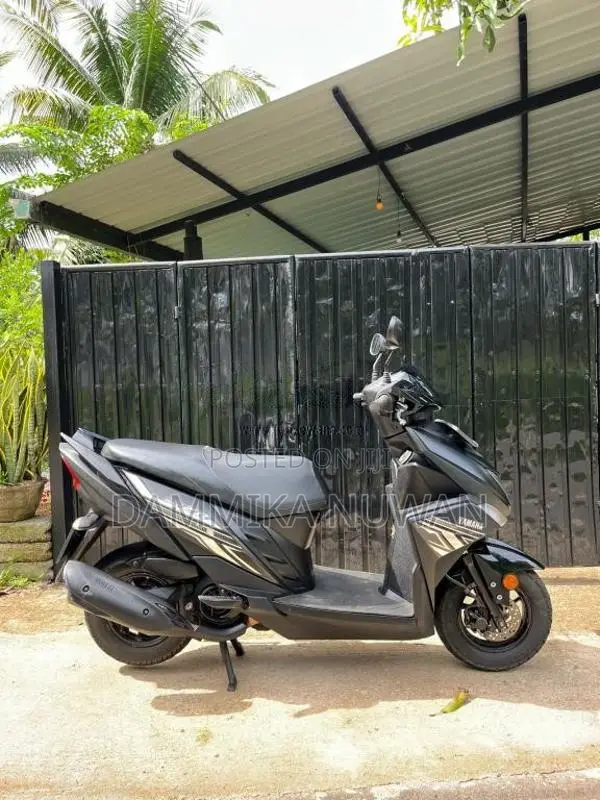 Yamaha Ray ZR 2018 Motorbike (Used)