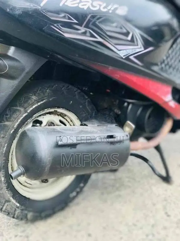 Hero Pleasure 2010 Motorbike (Used)