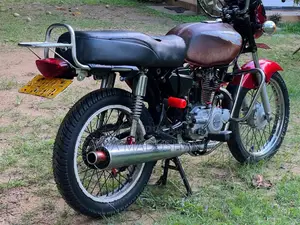 Bajaj Boxer 2009 Motorbike (Used)