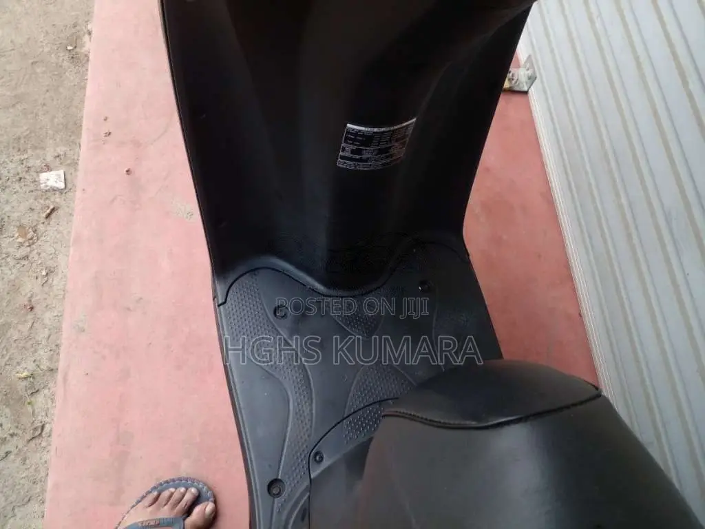Honda Activa 2015 Motorbike (Used)