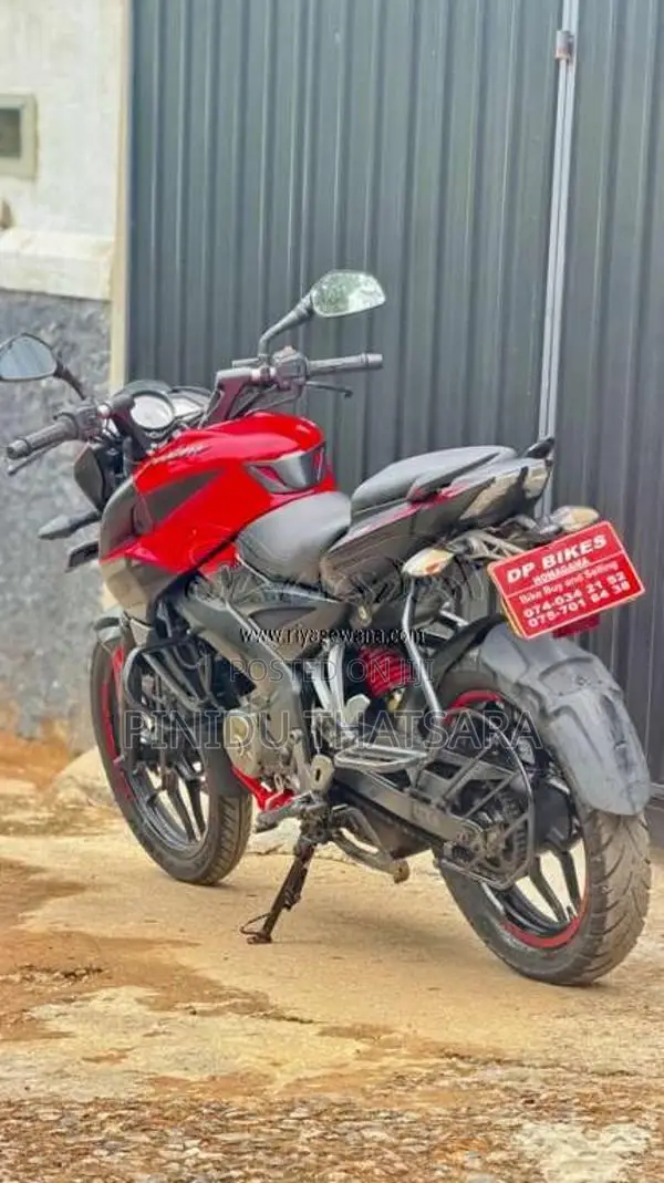 Bajaj Ns 160 2018 Motorbike (Used)