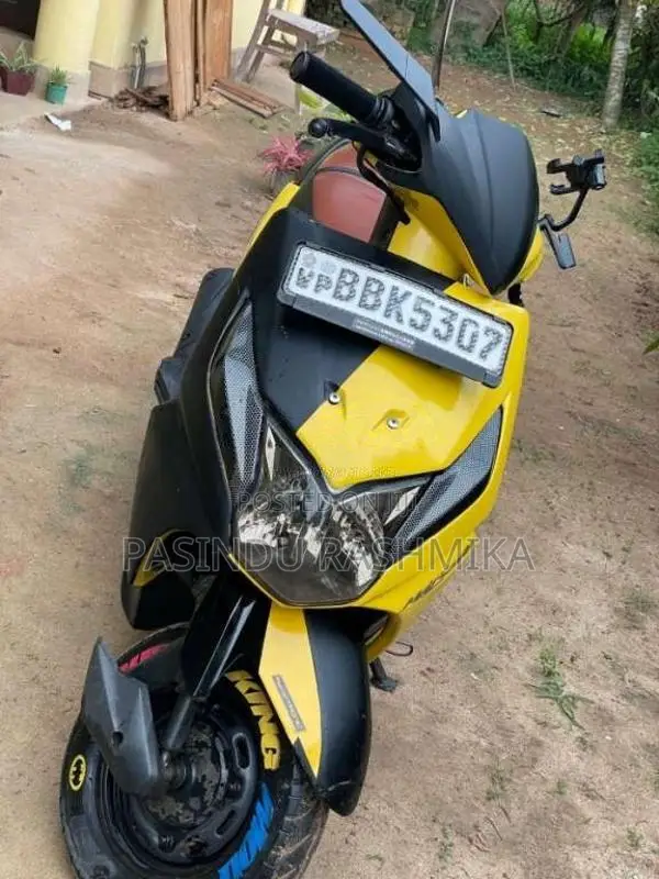 Honda Dio 2015 Motorbike (Used)