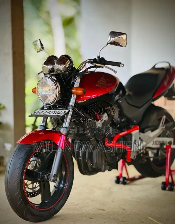 Honda Hornet 2010 Motorbike (Used)