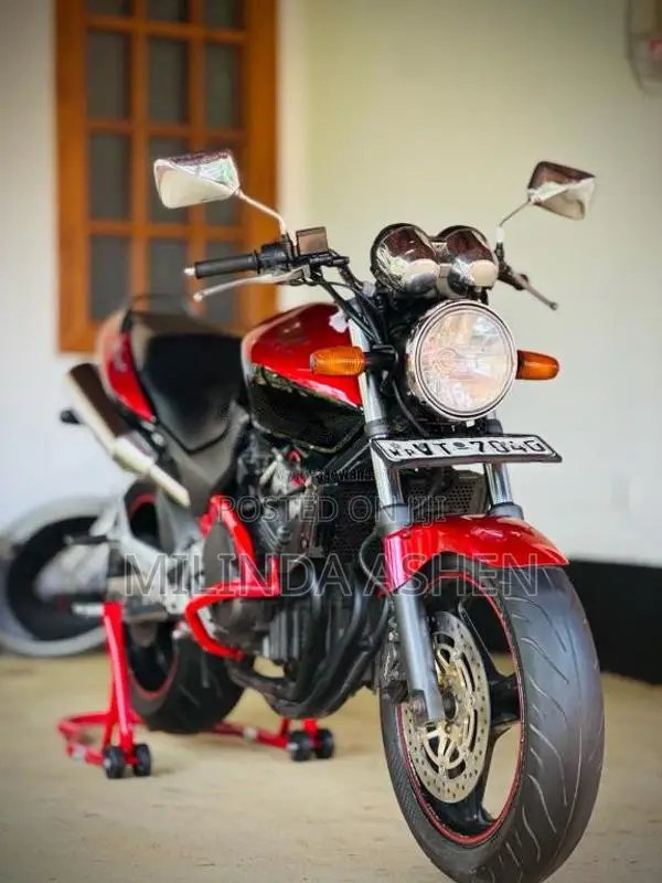 Honda Hornet 2010 Motorbike (Used)