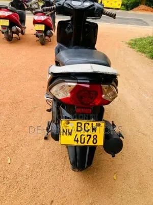 Honda Dio 2015 Motorbike (Used)