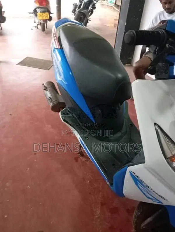 Honda Dio 2016 Motorbike (Used)