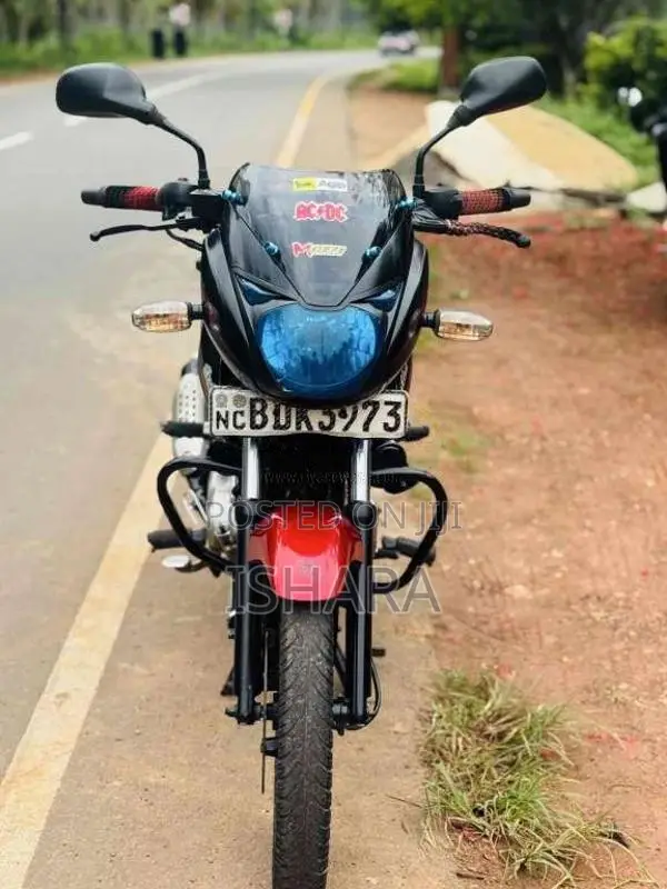 Bajaj Pulsar 2016 Motorbike (Used)