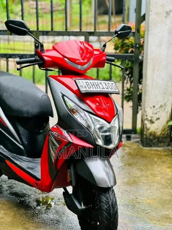 Honda Dio 2018 Motorbike (Used)