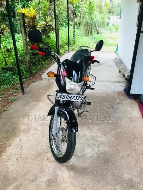 Bajaj CT-100 2015 Motorbike (Used)