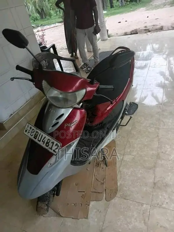 TVS Scooty Pep 2016 Motorbike (Used)