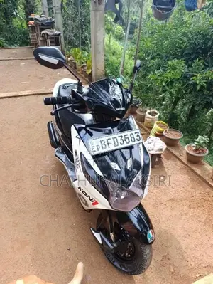 Honda Dio 2016 Motorbike (Used)