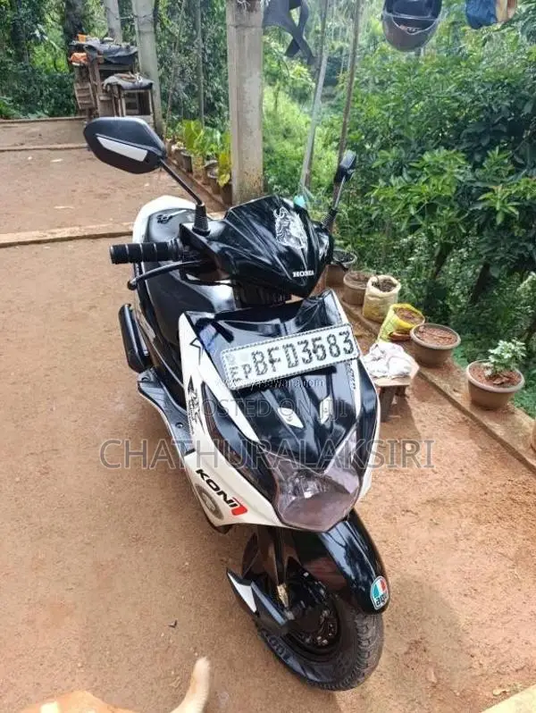Honda Dio 2016 Motorbike (Used)