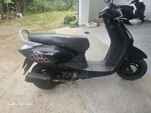 Hero Pleasure 2012 Motorbike (Used)