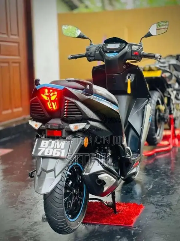 TVS Ntorq 2025 Motorbike (Used)