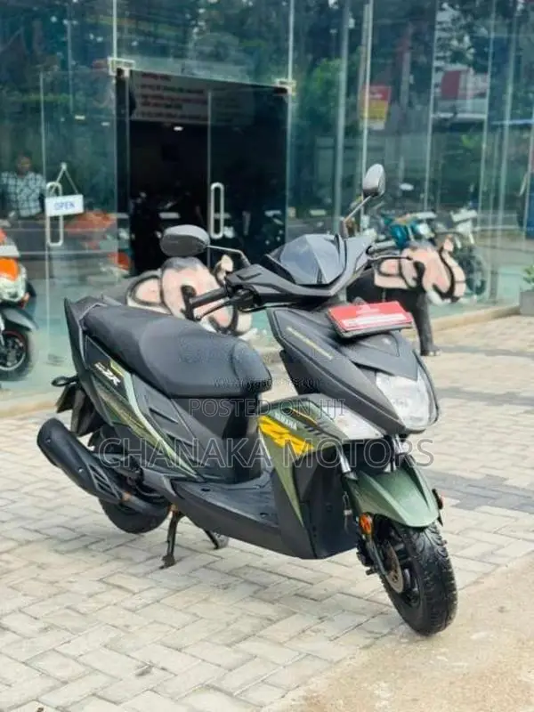 Yamaha Ray ZR 2020 Motorbike (Used)