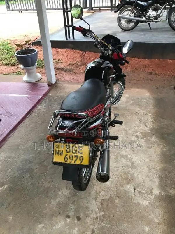 Bajaj CT-100 2016 Motorbike (Used)