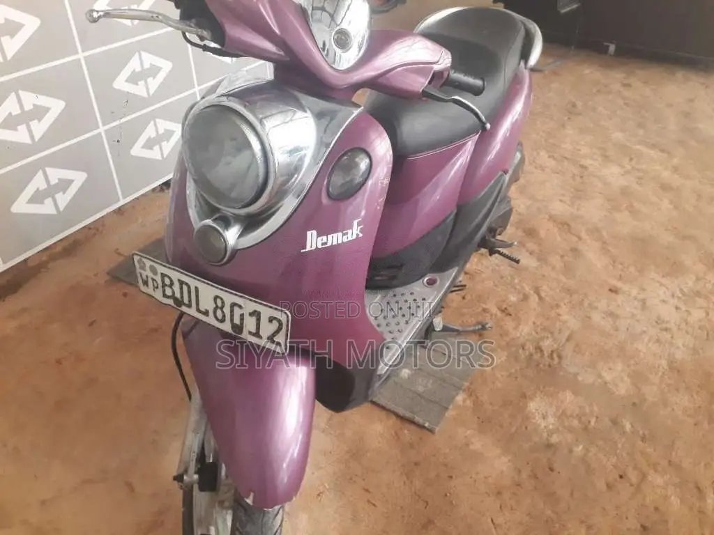 Demak Rinos 2016 Motorbike (Used)