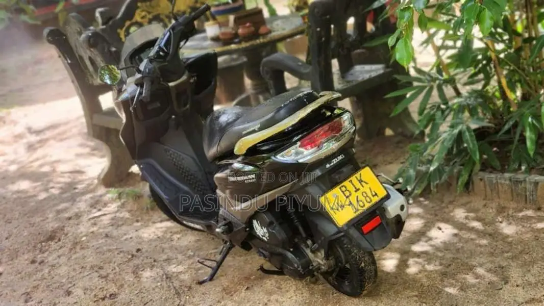 Suzuki BURGMAN 2020 Motorbike (Used)