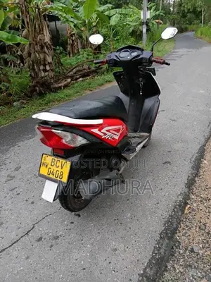 Honda Dio 2015 Motorbike (Used)