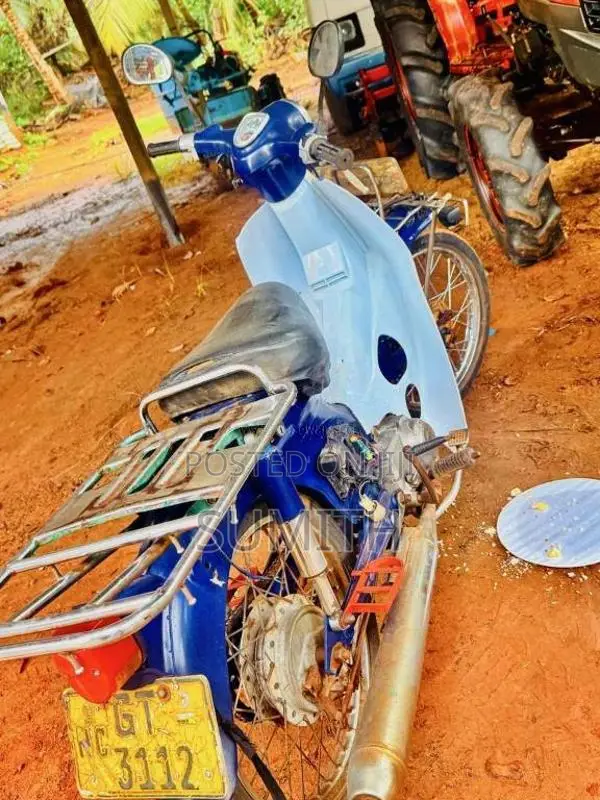 Honda Super Cub 2005 Motorbike (Used)
