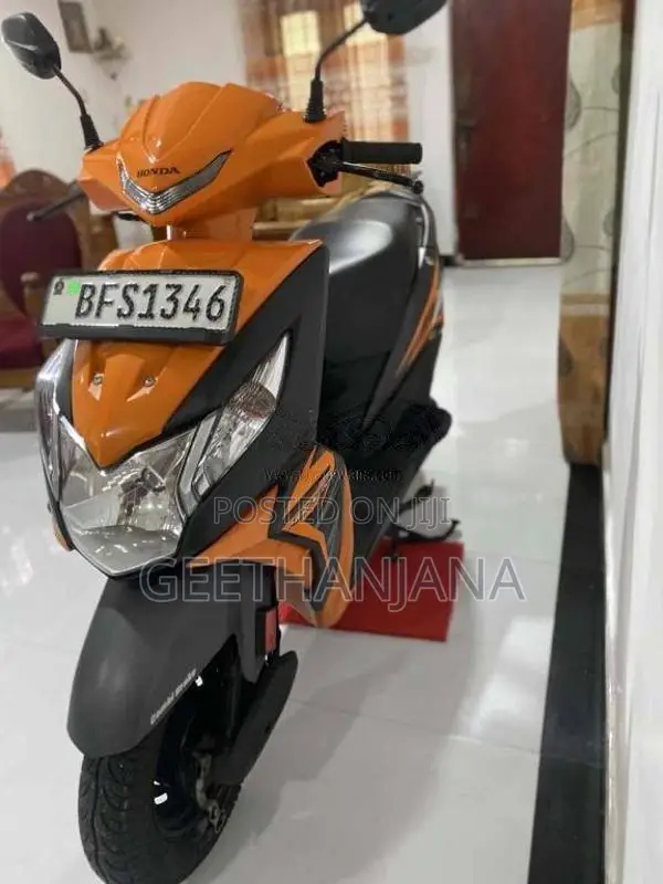 Honda Dio 2017 Motorbike (Used)