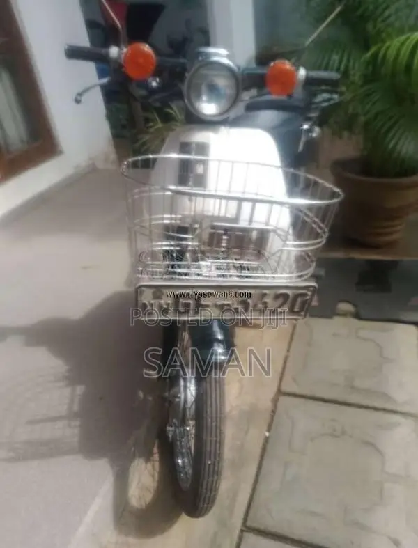 Honda Super Cub 1995 Motorbike (Used)