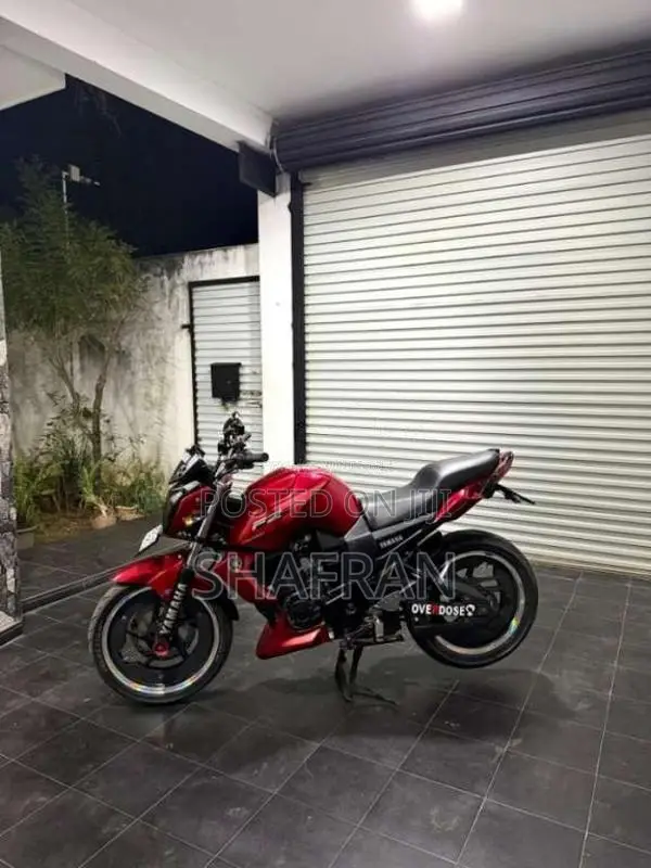 Yamaha FZ 2012 Motorbike (Used)