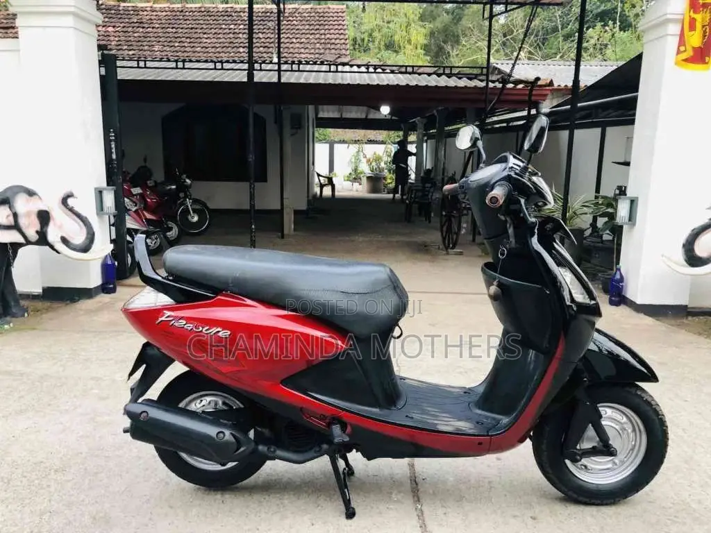 Hero Pleasure 2014 Motorbike (Used)